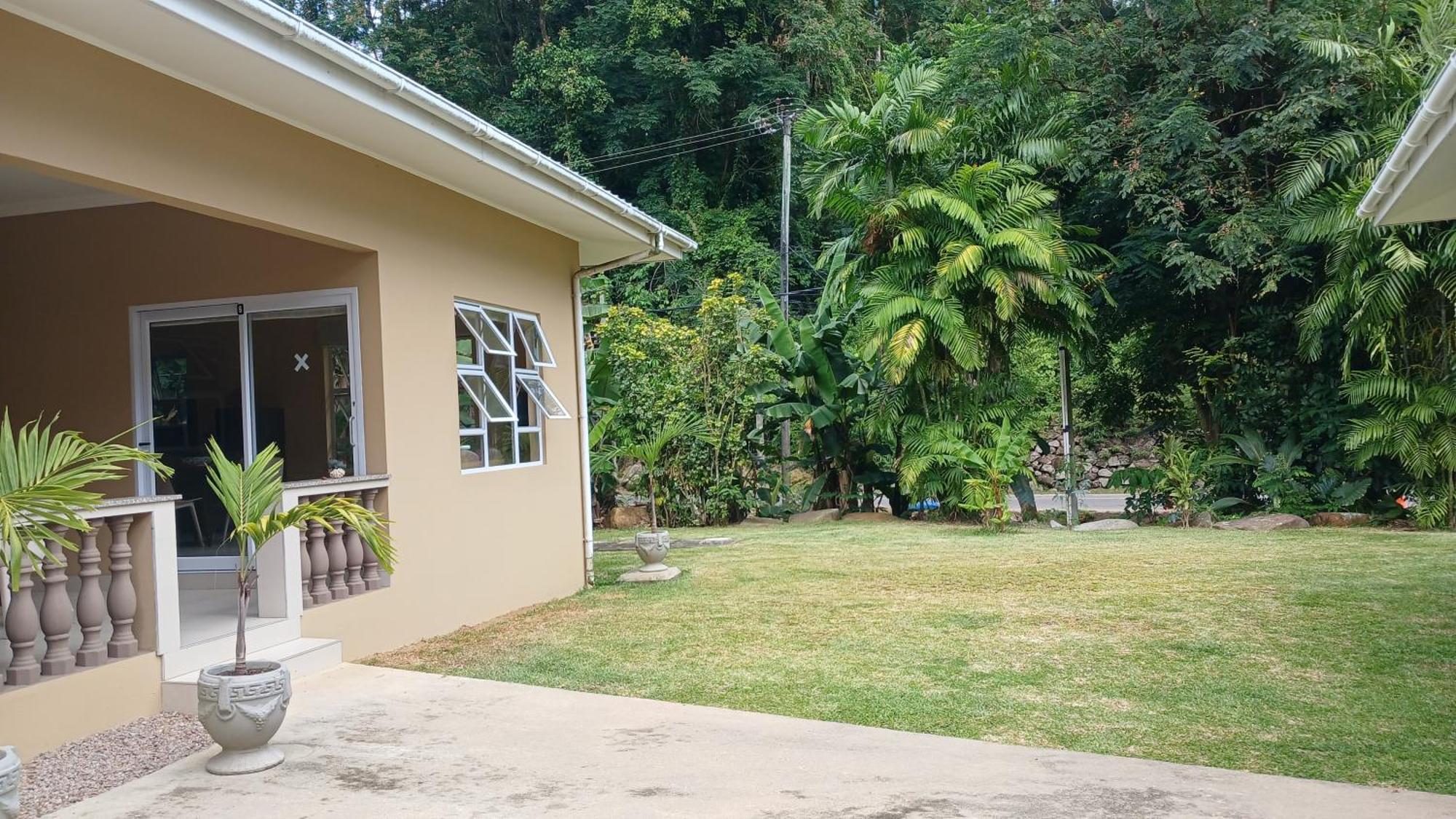 Appartamento Beau Bassin Baie Lazare (Mahe)